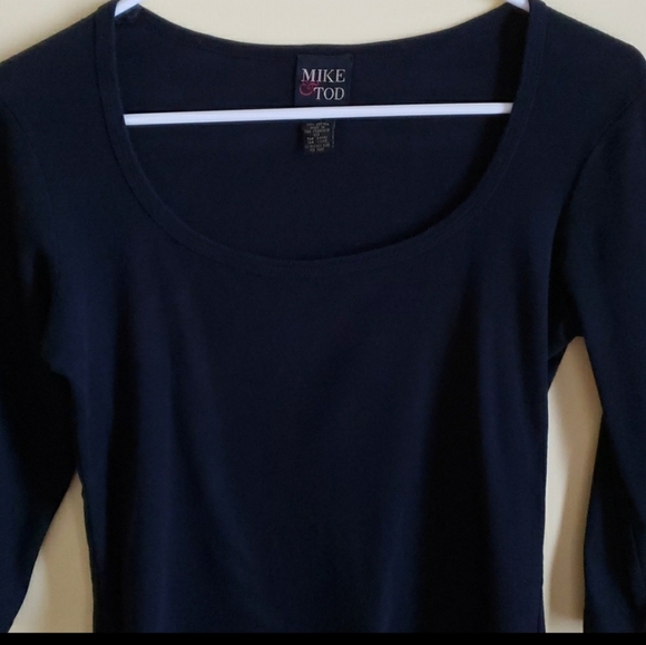 Pants and top outfit bundle - Picture 3 of 11